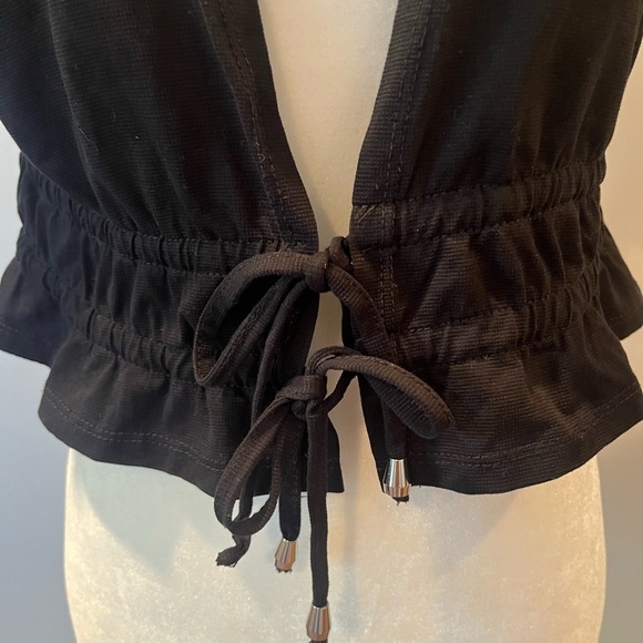 Princess Polly Jamison Reid Crop Top Black - Picture 4 of 7